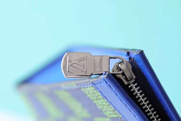 MM Pochette Voyage “27*21*6CM” 053