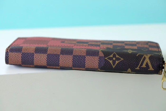 Zippy Wallet Monogram “21*10*2.5CM” 082