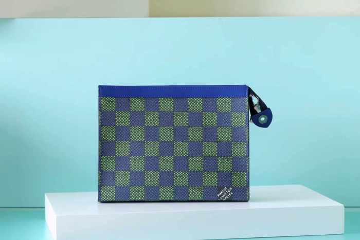MM Pochette Voyage “27*21*6CM” 053