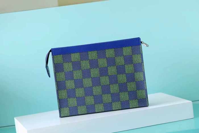 MM Pochette Voyage “27*21*6CM” 053