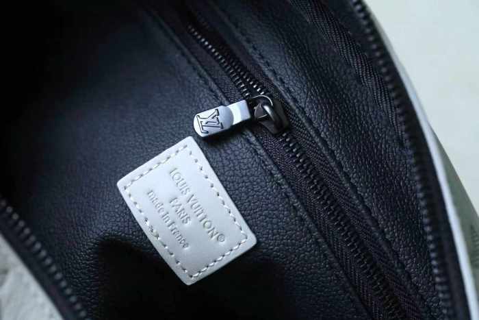 Locker Dopp Kit “28*16.5*15CM” 053