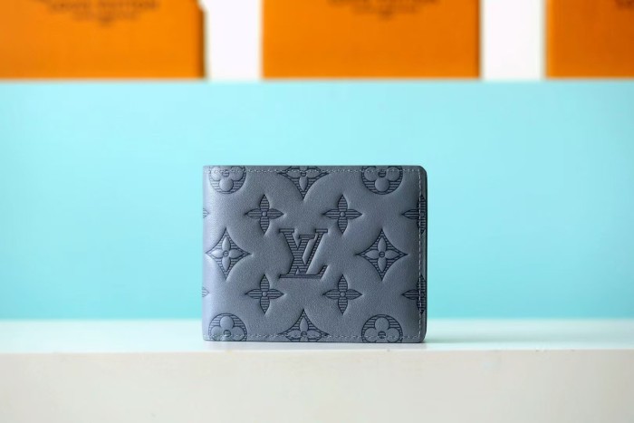 Multiple Wallet Monogram Shadow “11.5*9*1.5CM” 052