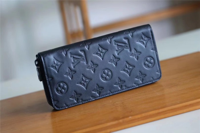 Zippy Wallet Vertical “20*10*2CM” 092