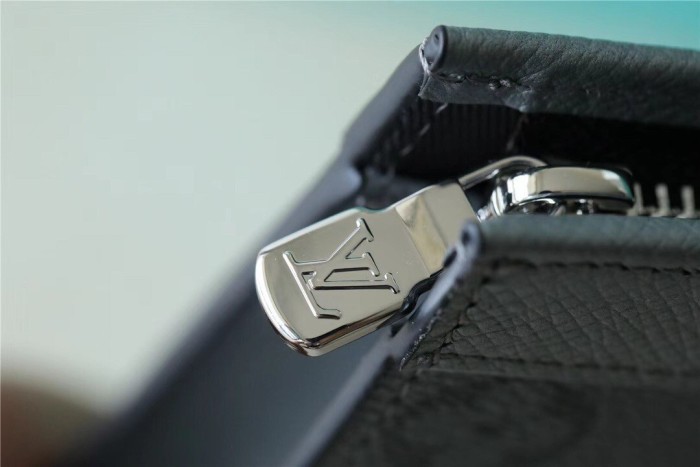 MM Pochette Voyage “27*21*6CM” 053