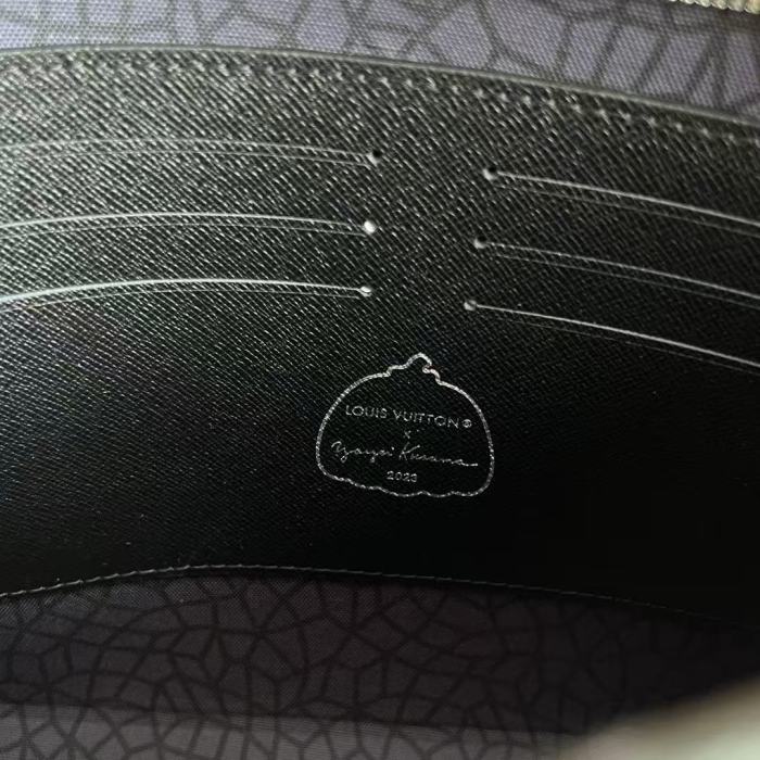 Pochette Voyage “27*21*6CM” 043