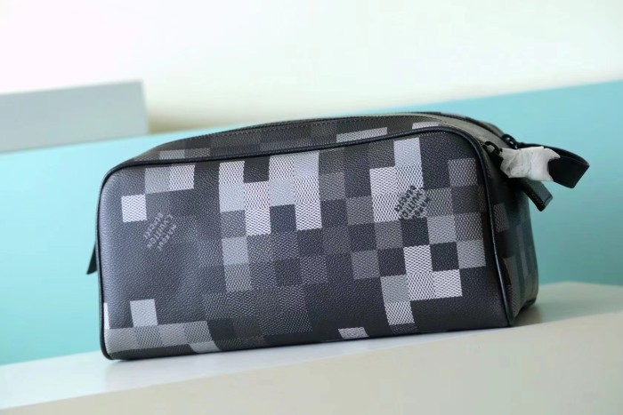 Locker Dopp Kit “28*16.5*15CM” 053