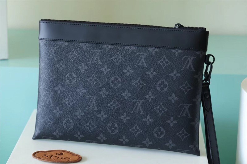 Discovery Pochette To Go “30*21.5*1CM” 053
