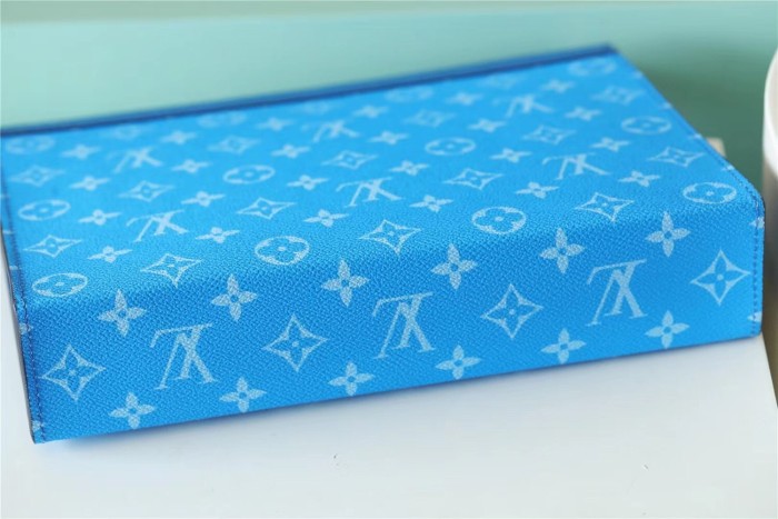 MM Pochette Voyage “27*21*6CM” 053
