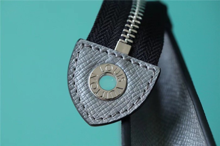 MM Pochette Voyage “27*21*6CM” 053