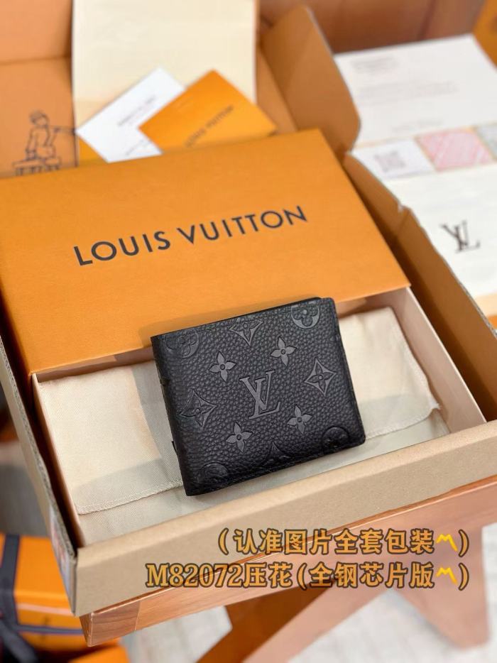 Multiple Wallet Monogram Shadow “11.5*9*1.5CM” 052