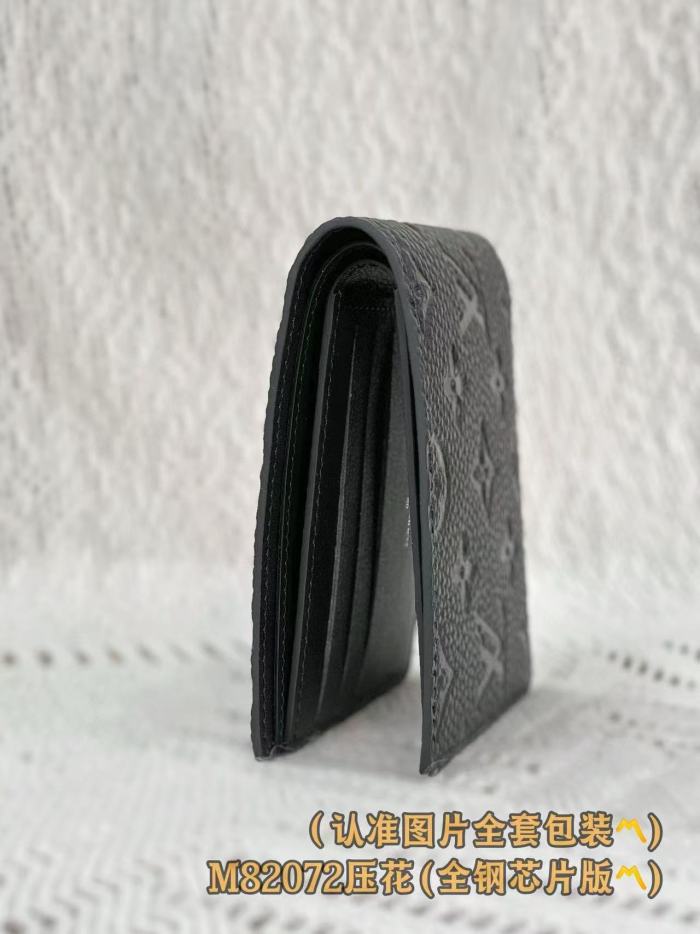 Multiple Wallet Monogram Shadow “11.5*9*1.5CM” 052