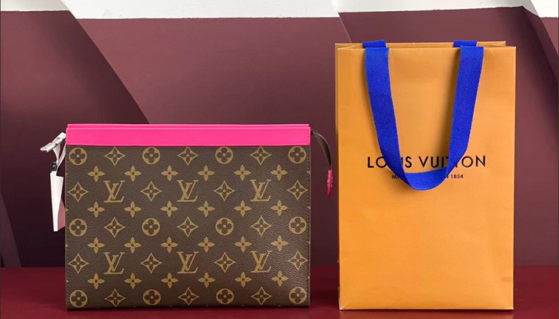 MM Pochette Voyage “27*21*6CM” 053