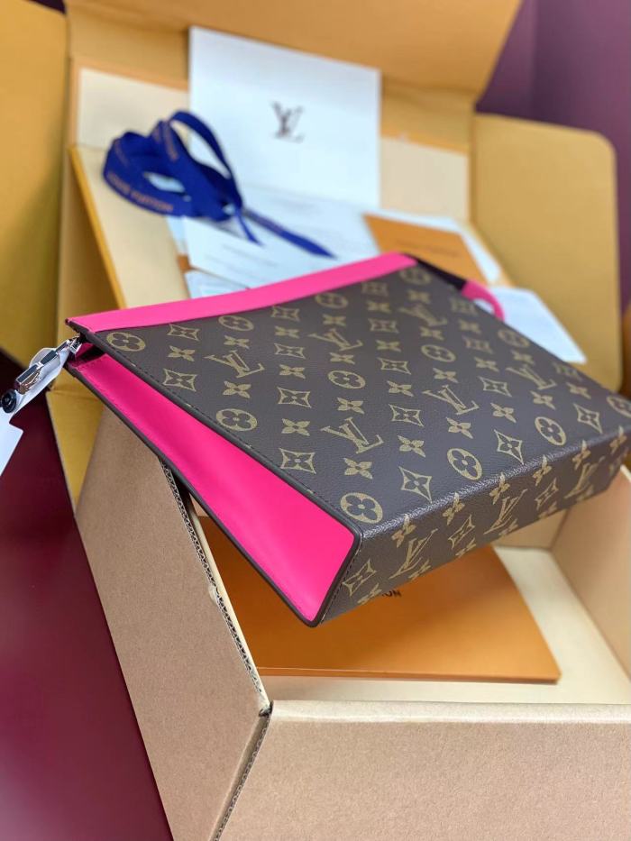 MM Pochette Voyage “27*21*6CM” 053