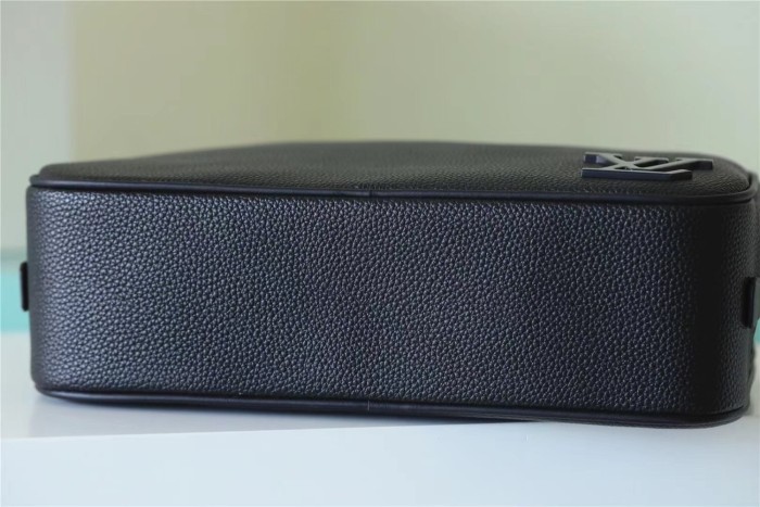 Aerogram Pouch “26*17*7CM” 032