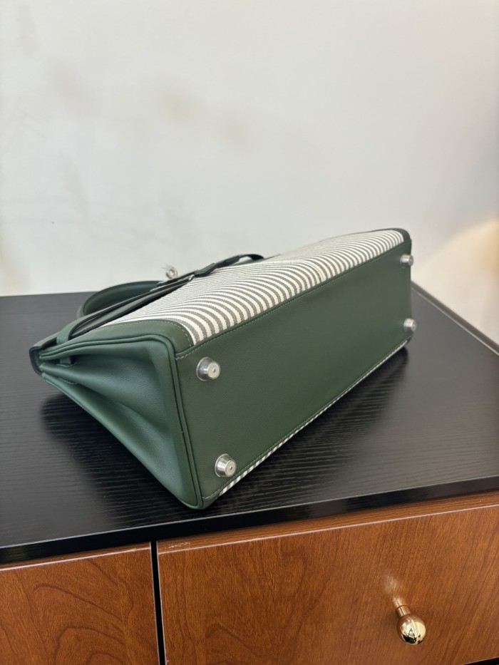 Kelly Lakis Box-Canvas“32*23*11CM”-0062=