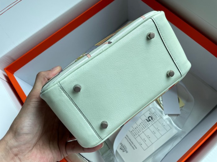 Mini Lindy“19*12*9CM”-0512=