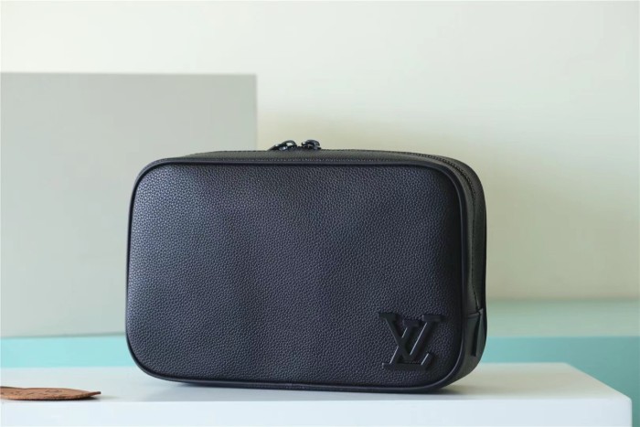 Aerogram Pouch “26*17*7CM” 032