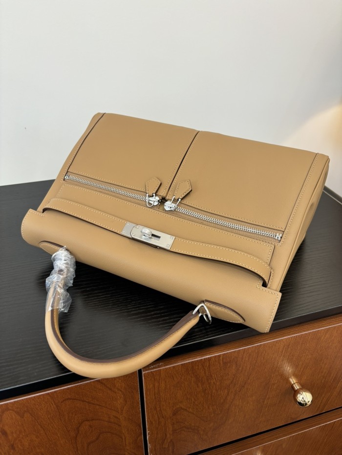 Kelly Lakis Box-Canvas“32*23*11CM”-0062=