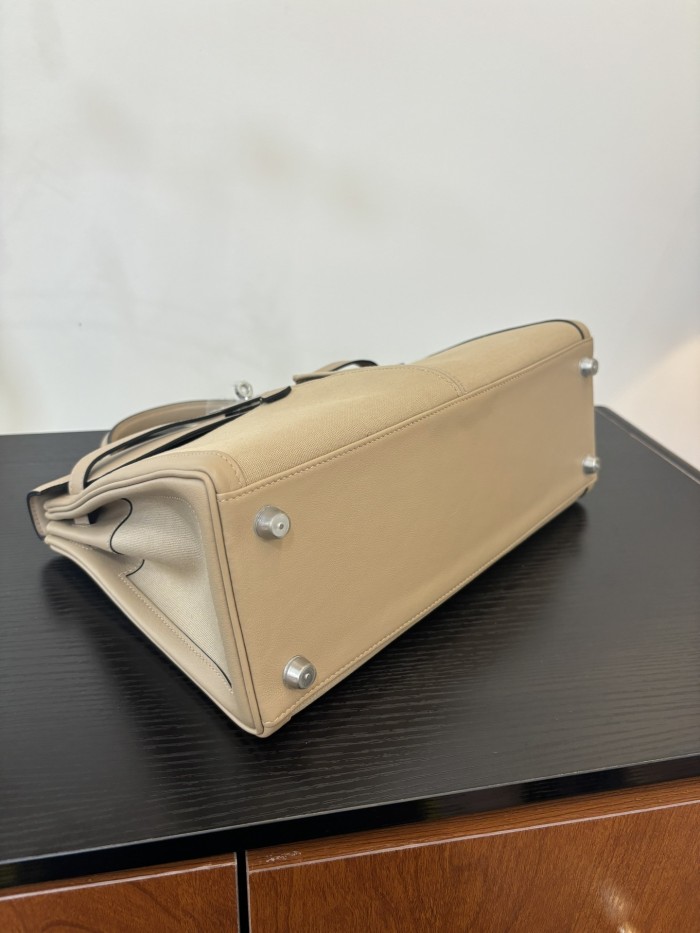 Kelly Lakis Box-Canvas“32*23*11CM”-0062=