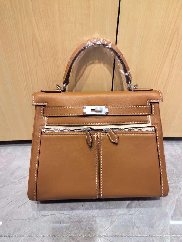 Kelly Lakis 28 Swift-Canvas“28*22*10CM”-0062=