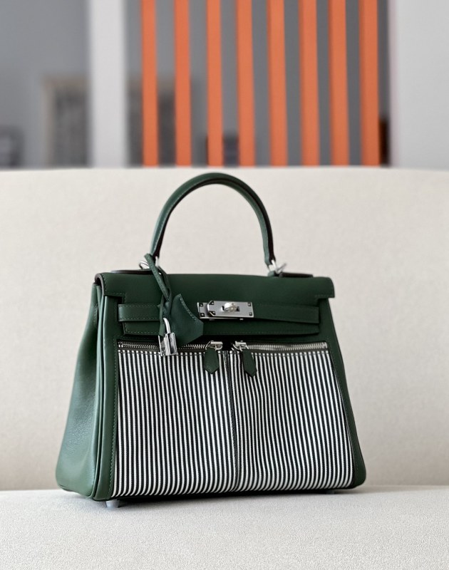 Kelly Lakis 28 Swift-Canvas“28*22*10CM”-0062=