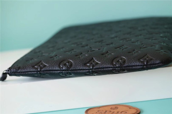 MM Etui Voyage “33*25*2CM” 083