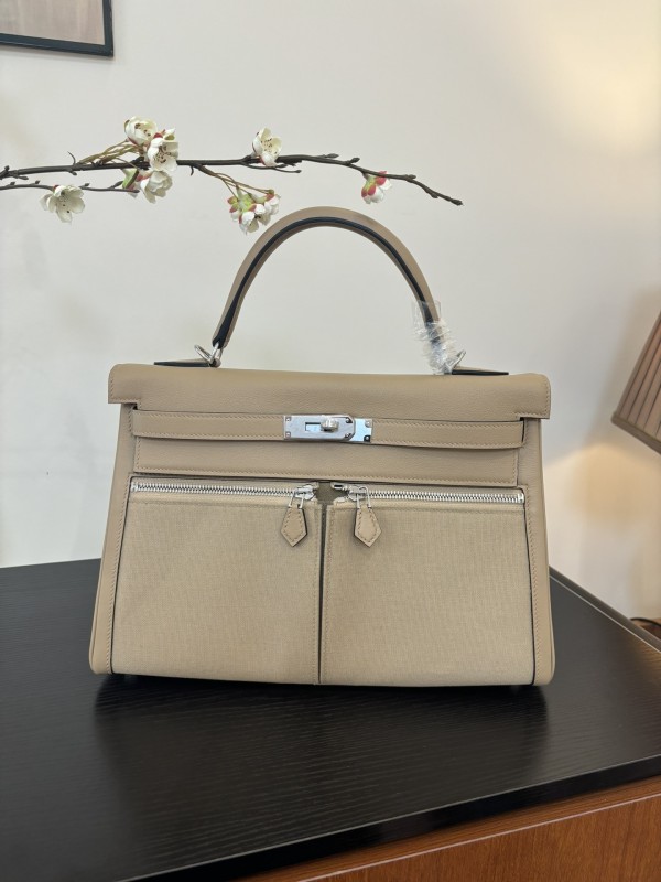 Kelly Lakis Box-Canvas“32*23*11CM”-0062=