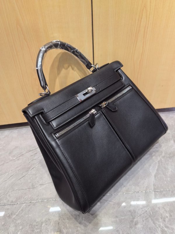 Kelly Lakis 28 Swift-Canvas“28*22*10CM”-0062=