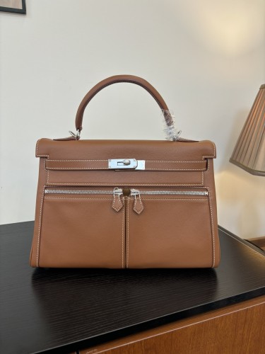 Kelly Lakis Box-Canvas“32*23*11CM”-0062=