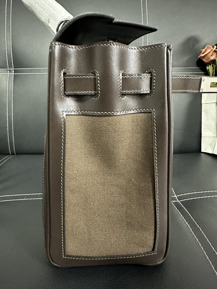 Kelly Lakis Box-Canvas“32*23*11CM”-0062=