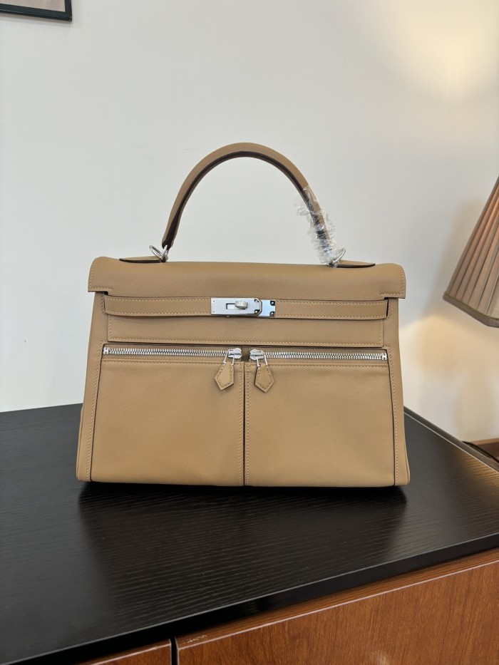 Kelly Lakis Box-Canvas“32*23*11CM”-0062=