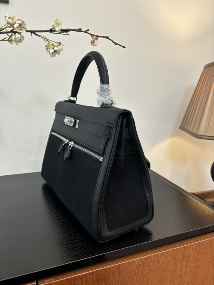 Kelly Lakis Box-Canvas“32*23*11CM”-0062=