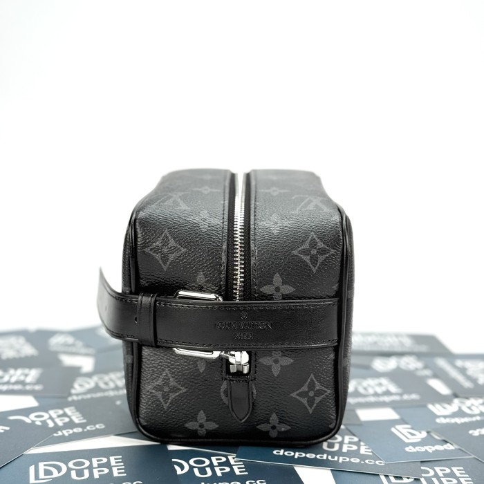Dopp Kit Locker “28*16.5*15CM” 033