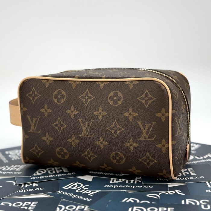 Dopp Kit Locker “28*16.5*15CM” 033