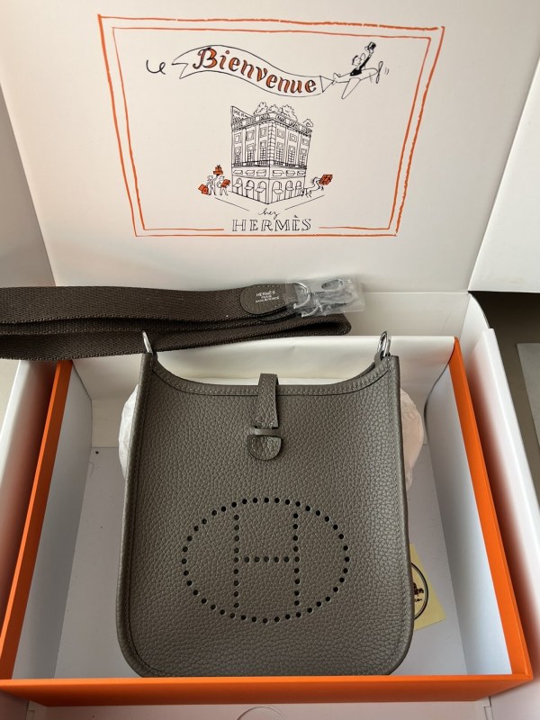 Evelyne Togo“18*17*6CM”-008=