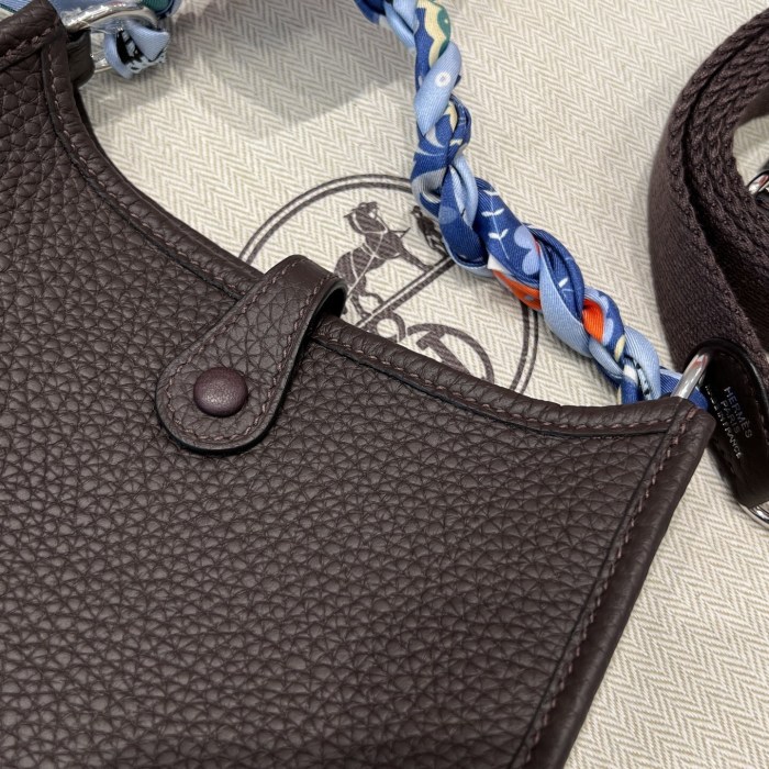 Evelyne Togo 18*16*6CM-008=
