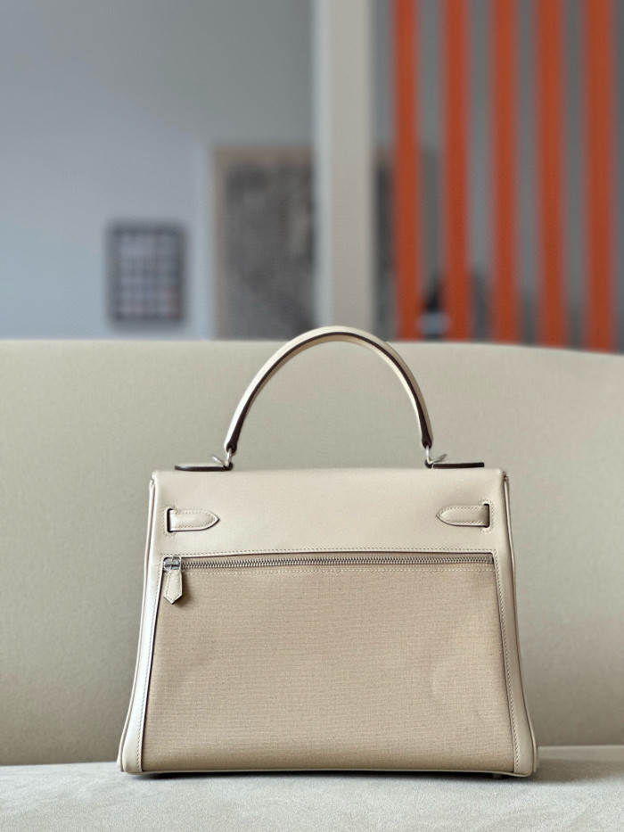 Kelly Lakis 32 Box-Canvas“32*23*10.5CM”-0062=