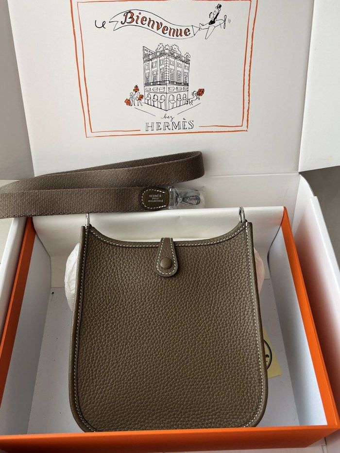 Evelyne Togo“18*17*6CM”-008=