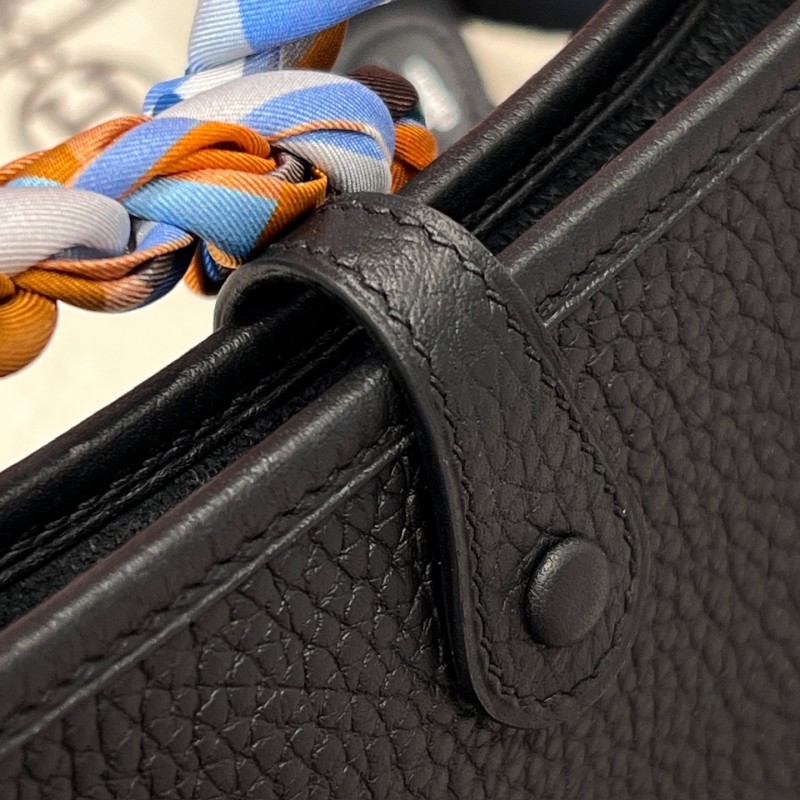 Evelyne Togo 18*16*6CM-008=