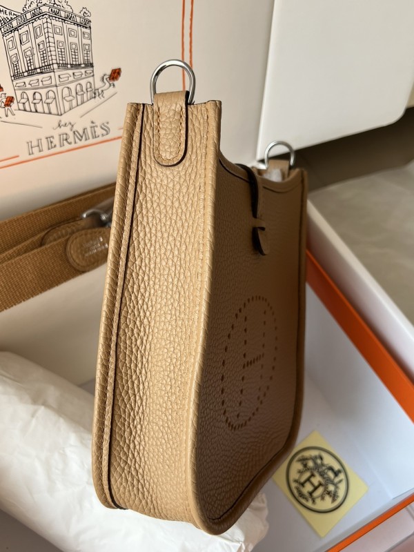 Evelyne Togo“18*17*6CM”-008=