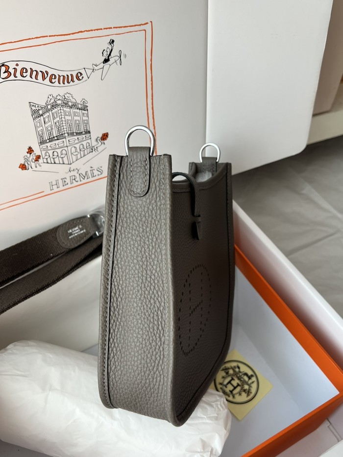 Evelyne Togo“18*17*6CM”-008=