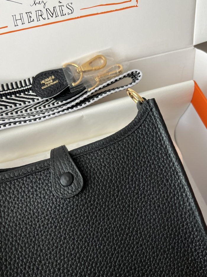 Evelyne Togo“18*17*6CM”-008=