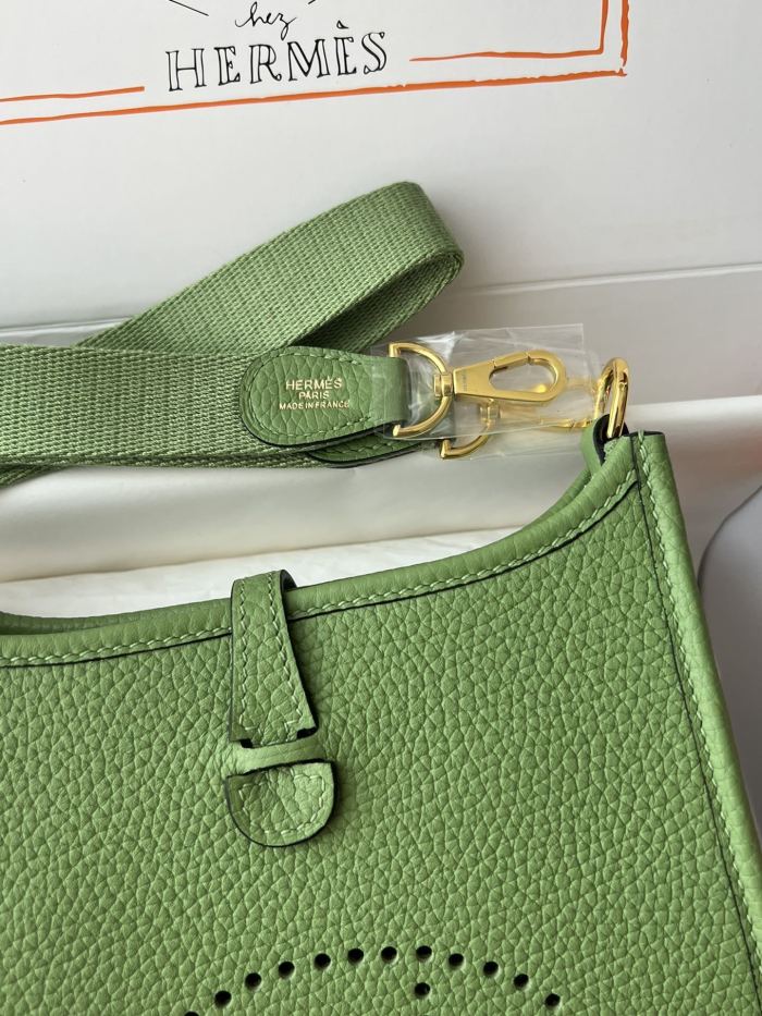 Evelyne Togo“18*17*6CM”-008=