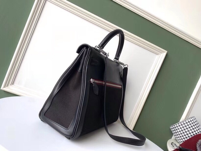 Kelly Lakis 32 Box-Canvas“32*23*10.5CM”-0062=