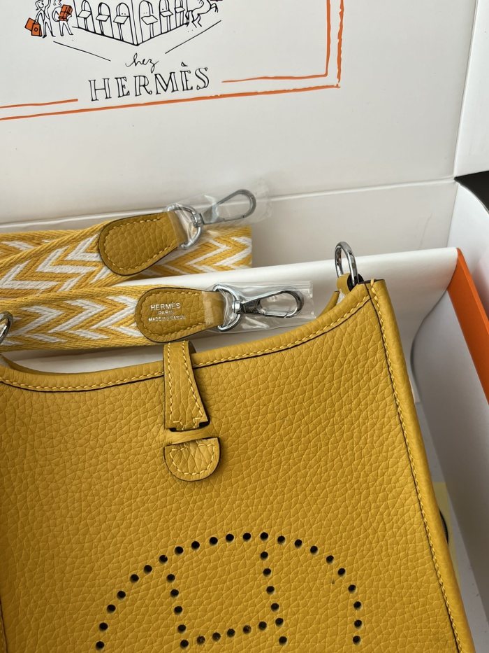 Evelyne Togo“18*17*6CM”-008=