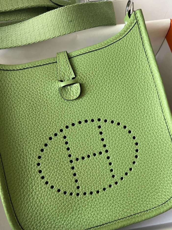 Evelyne Togo“18*17*6CM”-008=