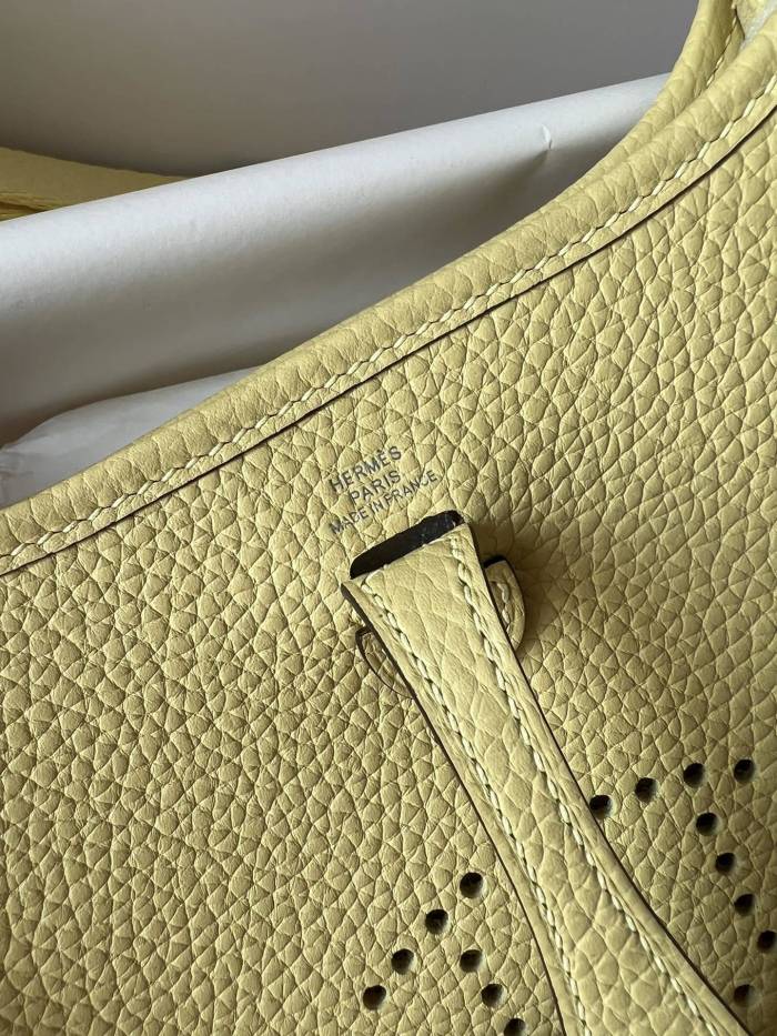 Evelyne Togo“18*17*6CM”-008=