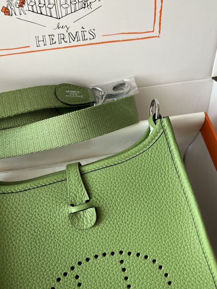 Evelyne Togo“18*17*6CM”-008=