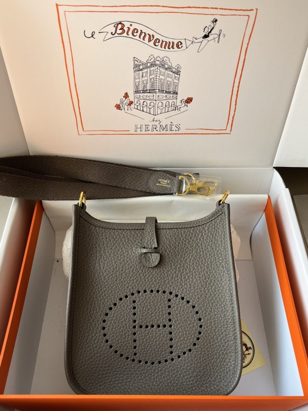 Evelyne Togo“18*17*6CM”-008=