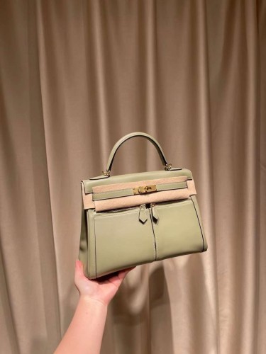 Kelly Lakis 32 Box-Canvas“32*23*10.5CM”-0062=